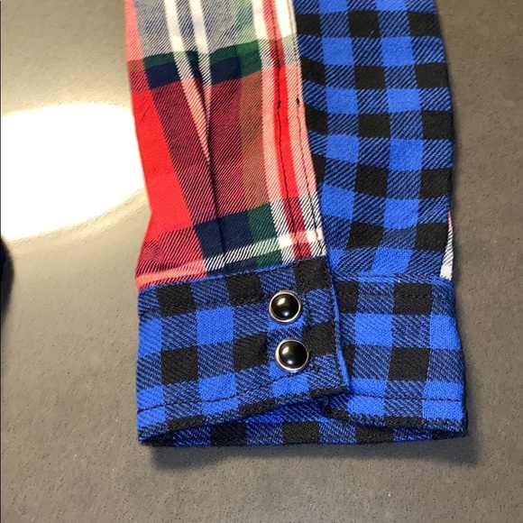 New girls blanknyc button down flannel. - Picture 12 of 13